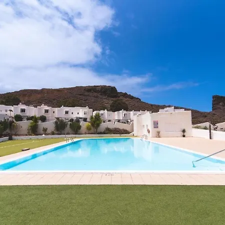 Casa Pizquito Agaete Con Piscina